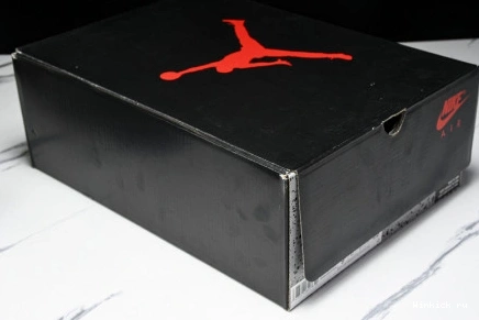 Jordan Reimagined” Metallic Air 5 “Black 0817